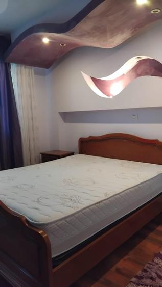 Trocadero - 2 camere decomandat - 4