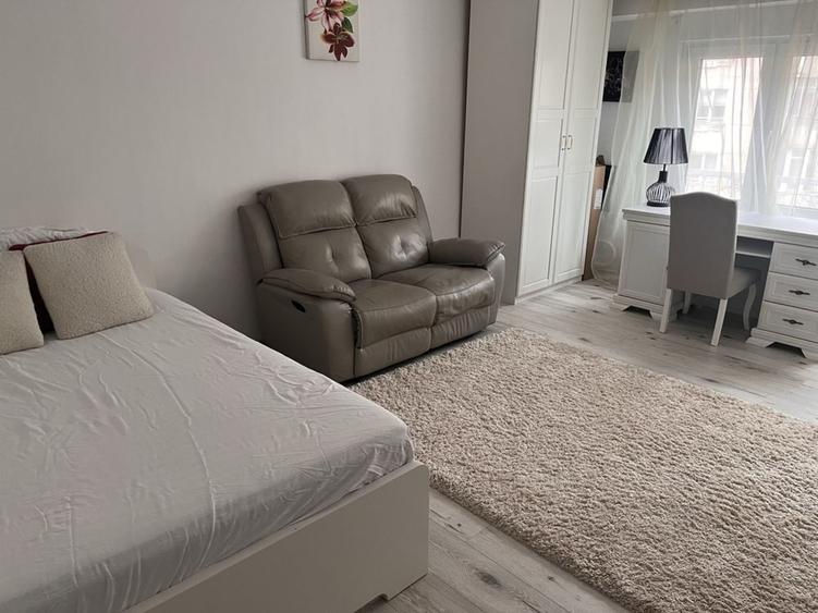 Panduri garsoniera 41 mp - 2