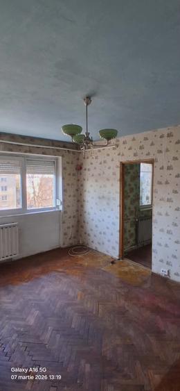 De vanzare apartament 2 camere Oradea - 6