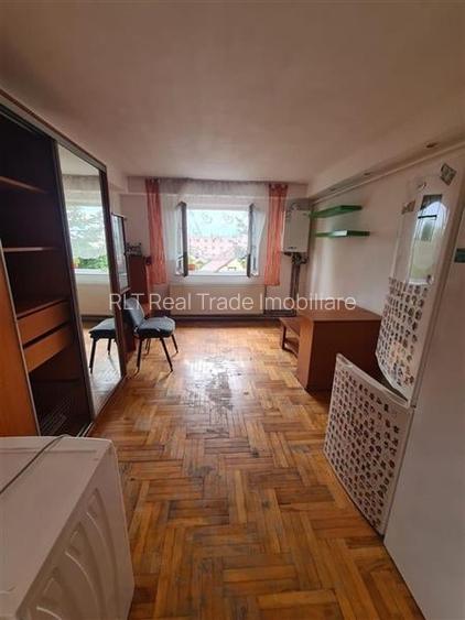 Garsoniera mobilata zona Uzina 2