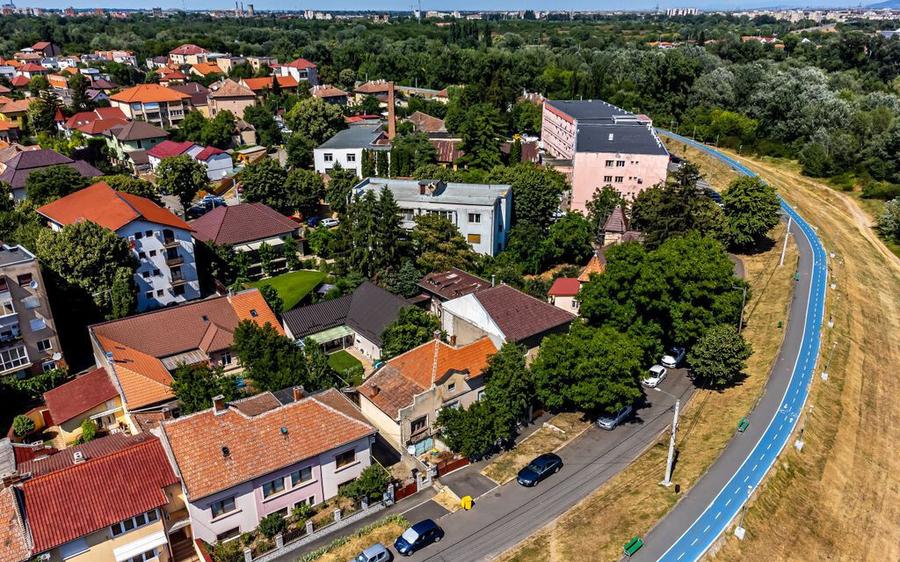 Casa pe Faleza Mure?ului - 17