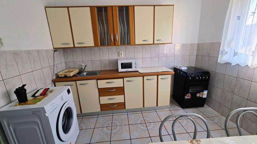 chirie apartament o camera - 2