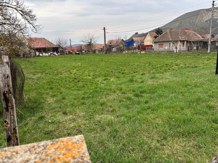 Teren intravilan 1350 mp Iernut Unirii nr.5 - 2