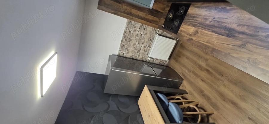 De vinzare Apartament 2 camere - 10