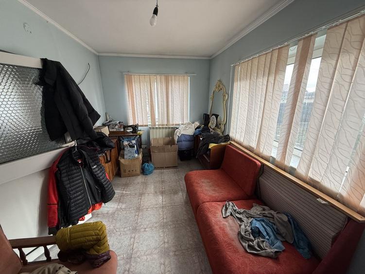 Casă/vilă P+1 cu terasă 210 mp + anexă 80 mp și teren 470 mp - 21