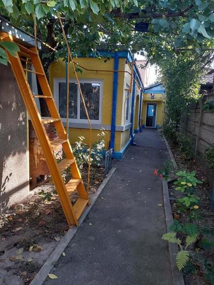 - Casa de vanzare pe str. Grivitei mobilata si utilata, aproape de str. General Eremia Grigorescu. - 20