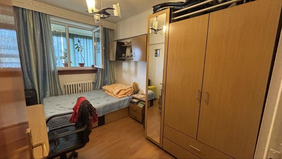 Apartament cu 3 camere decomandat în Pantelimon