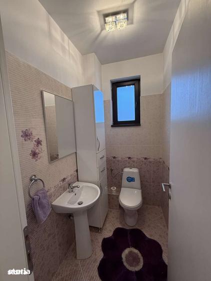 Apartament cu 3 camere în Negru Vodă