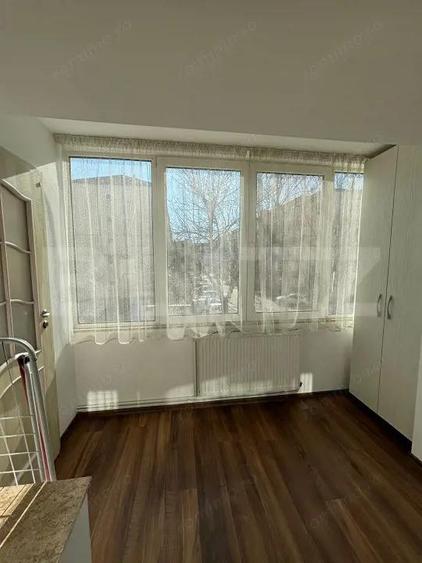 Apartament 4 camere , ETAJ 1 ,Bulevardul Independentei -cu loc de parcare inclus - 13