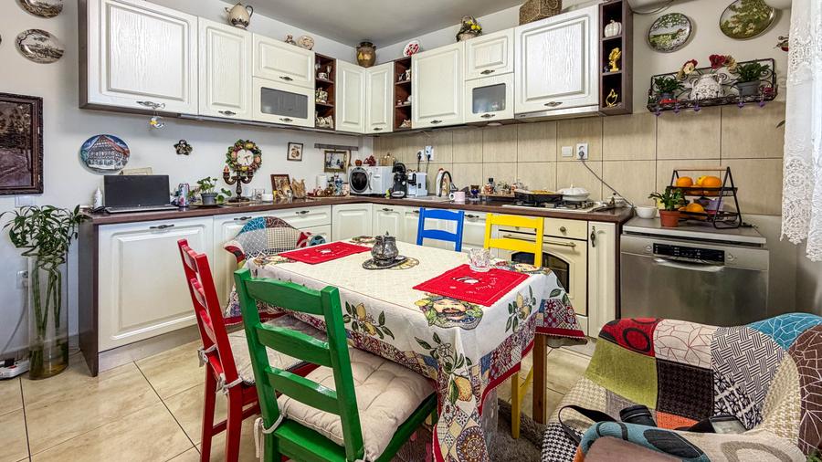 Varasti: Vila individuala cu o curte de 1000 mp ! - 20