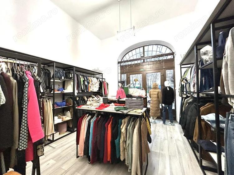 Afacere la Cheie, articole originale, intrare stradala, zona Centrala - 1