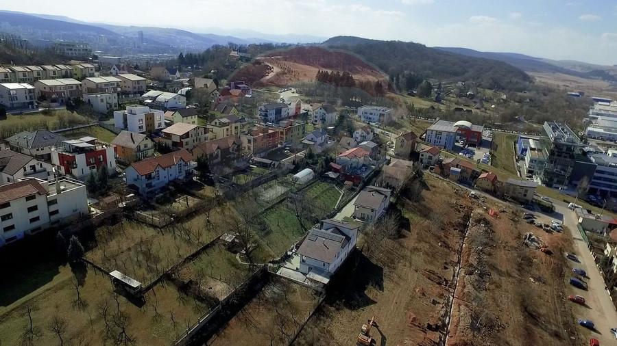 Teren intravilan Gruia, 2,491mp, ideal una-doua case - 9