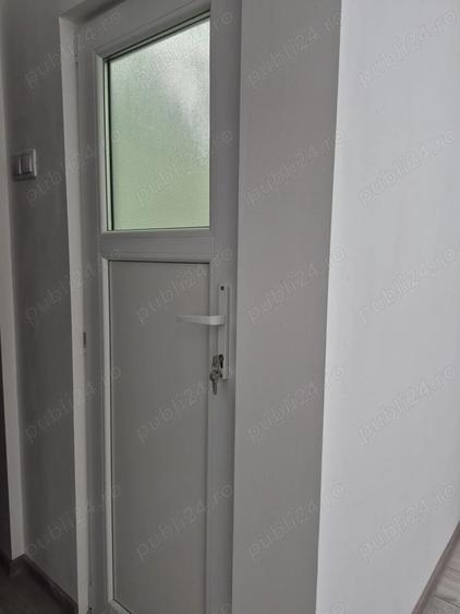 Vand garsoniera 11 mp - 2