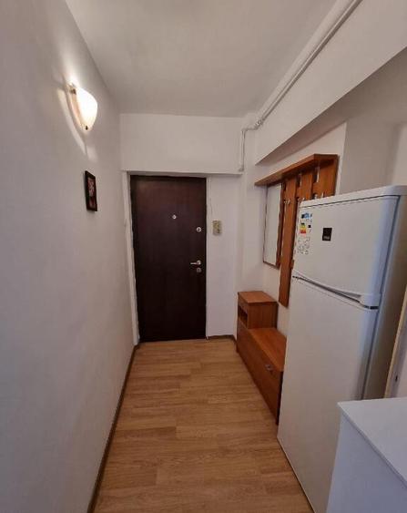 Garsoniera mobilata frumos, ultracentral - 3