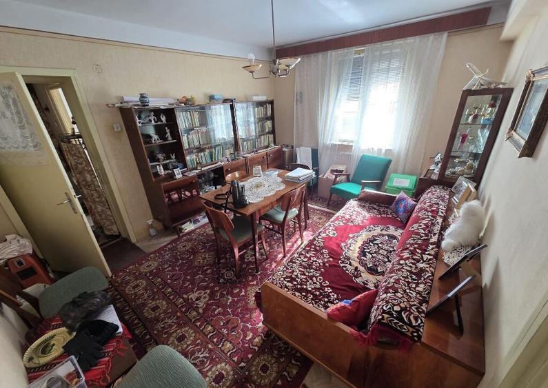 Apartament 3 camere CENTRU - piata si faleza - 13