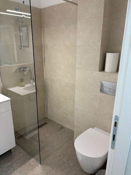 Spatiu Pacurari McDonald's 38 mp ideal birou fara TVA - 8