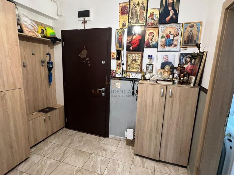 Apartament cu 2 camere decomandat, mobilat în Metalurgiei