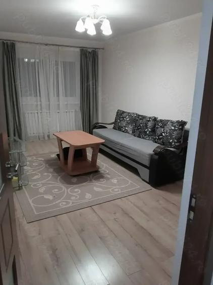 Inchiriez o camera - 2