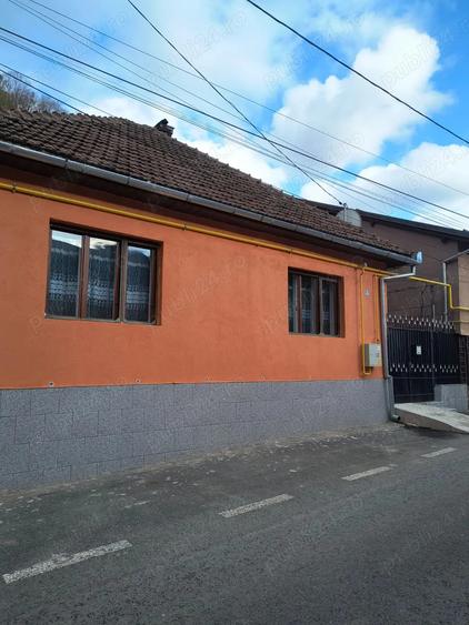 Casa de vanzare Nadrag - 1