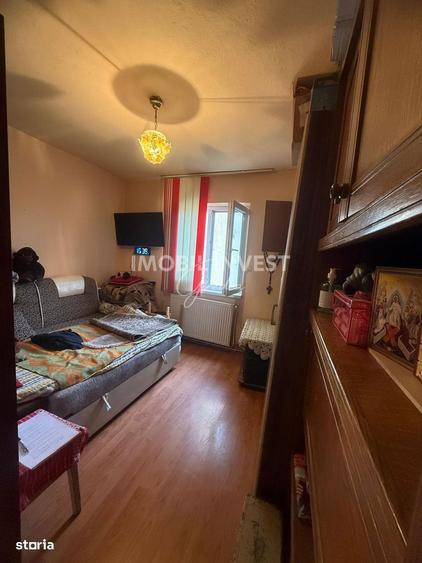 Super oferta - Apartament 2 camere, etaj 2, Cetate, 59.000 euro - 1