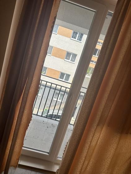 Inchiriez apartament - 1