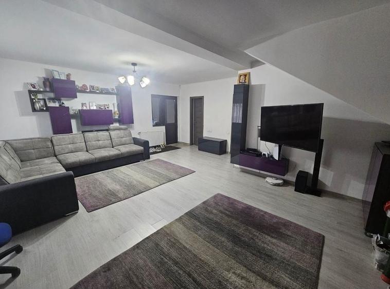 VILA MODERNA | PANOURI FOTOVOLTAICE | GARAJ - 5