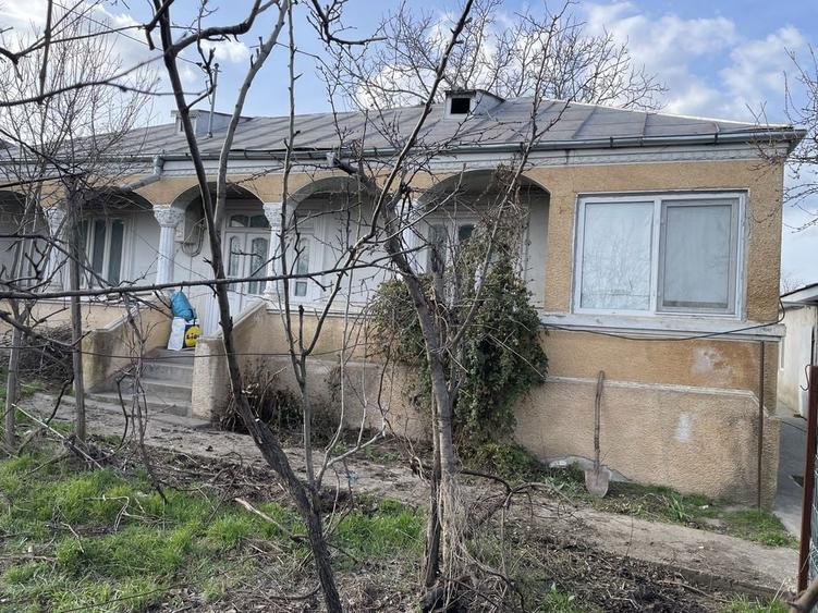 Casa cu teren 789 metri patrati Cismele - 2