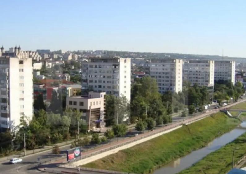 Cladire birouri/spatii comerciale, 565 mp, zona Ultracentral - 1