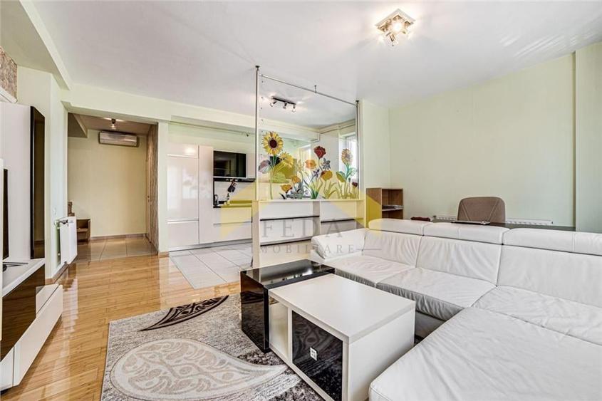 Apartament de vanzare ansamblul Bermo, zona Banu Maracine - 1