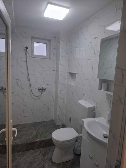 Casa/Spatiu de inchiriat - 6