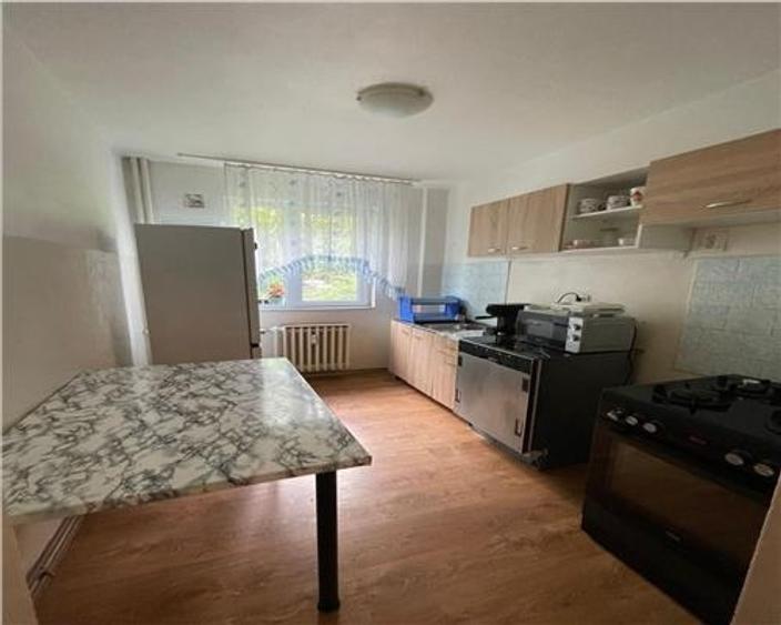 Apartament 3 Camere Decomandat Tatarasi - 2