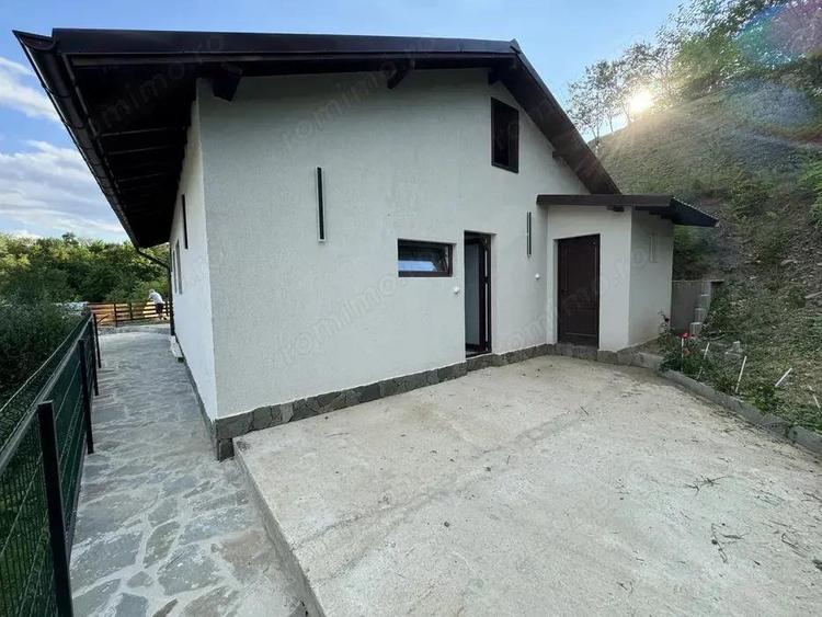 Casa noua 108 mp cu teren 1.890 mp, zona lini?tita Valenii de Munte - 10