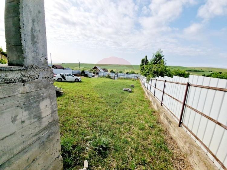 Casă spațioasă S+P+1E+M și teren generos 1664 mp - 49