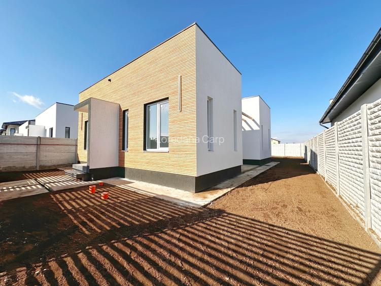 Casa partere - 4 camere - 2 bai - 412mp teren - beci -10 min de RTB