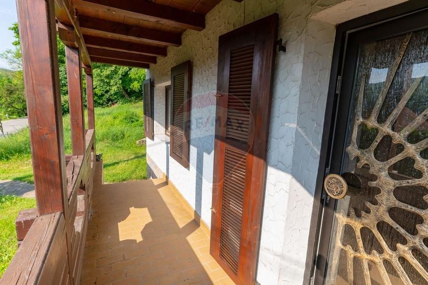 Casa / Vila noua in Soimus, jud. Hunedoara - 17