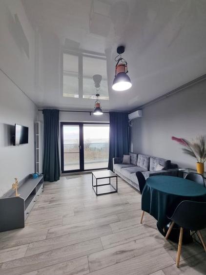 Rezidenta centrala in Mamaia cu vedere frontala catre lac - 6