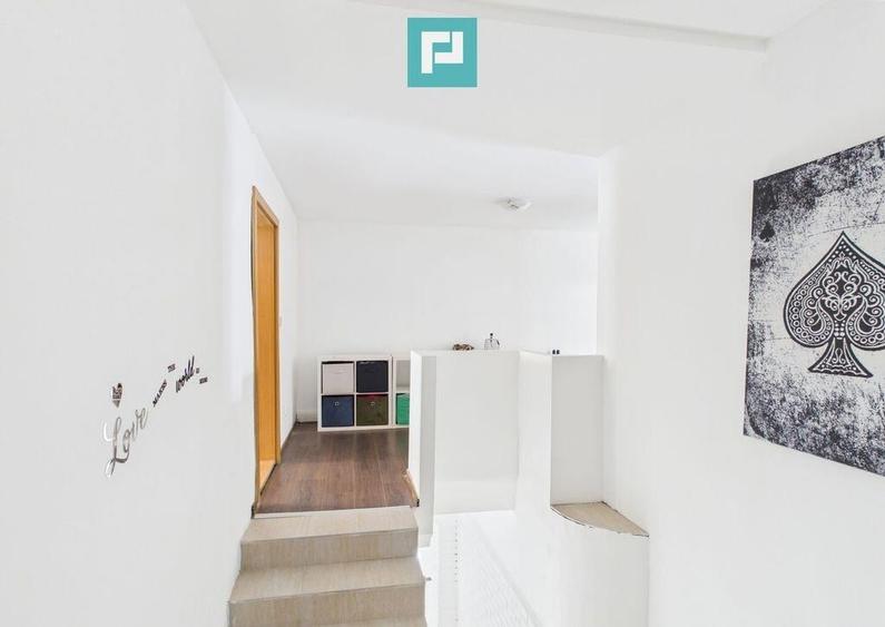 Casa cu 6 camere in zona Central - 13