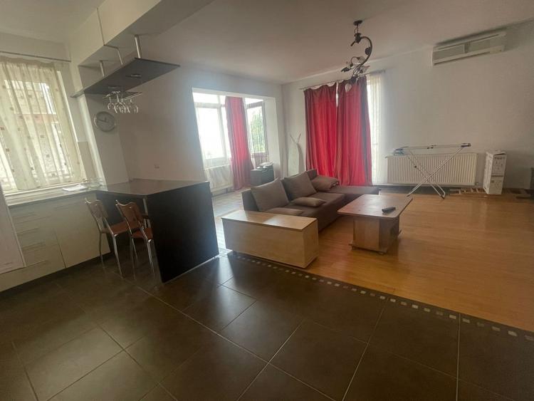 Inchiriere | 2 camere | 75 mp total |  Parcare + boxă | Centrală proprie - 1