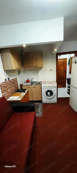 Inchiriez garsoniera - 3