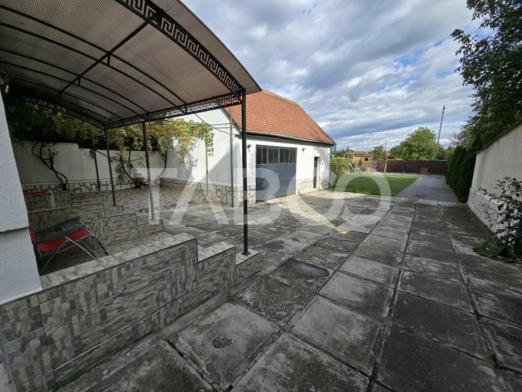 Casa individuala de vanzare 6 camere teren 650 garaj Piata Cluj Sibiu - 14