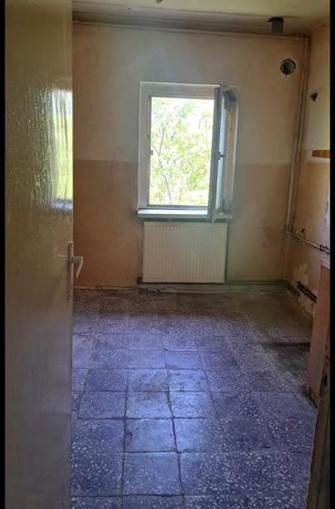 Apartament cu 2 camere si centrala in bloc izolat termic - 2