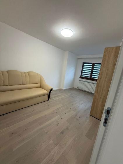 Apartament cu 3 camere de inchiriat - 3