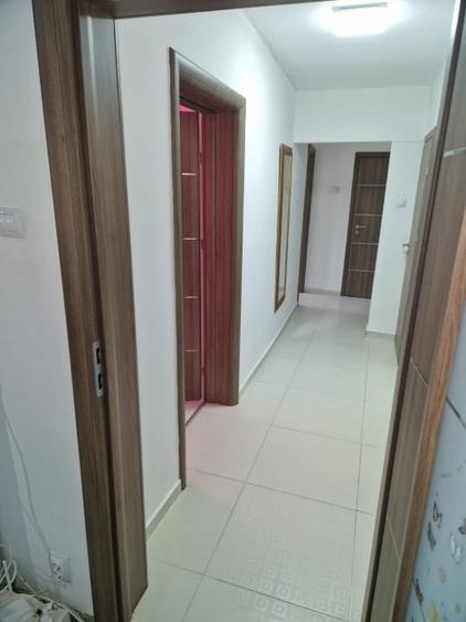 Inchiriez apartament 2 camere, zona Doamna Ghica, str. Ripiceni, nr. 1 - 1