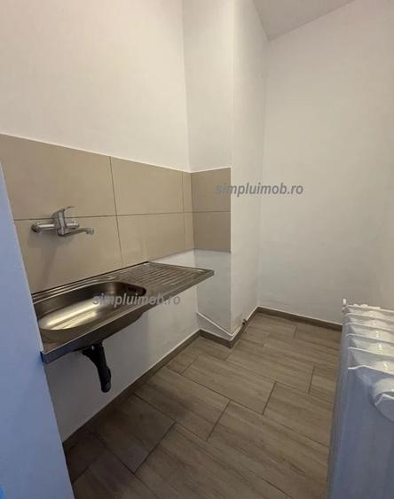 Garsoniera Decomandata Renovata Metrou Costin Georgian - 11