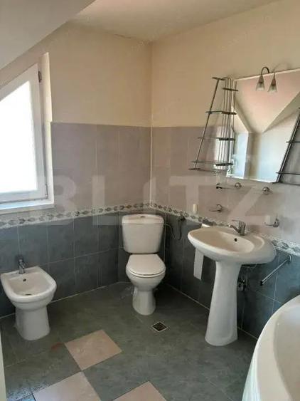 Casa de vanzare in Dumbravi?a loca?ie centrala - 6