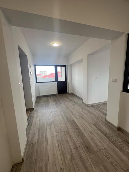 Apartament 3 camere | Bloc Nou Zonă Centrală | Bulevardul Independenței - 2