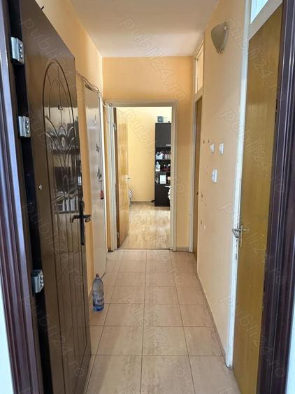 Vand garsoniera zona metrou Dristor - 1