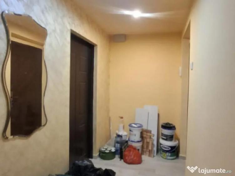 Vanzare apartament 3 camere, ultracentral - 2