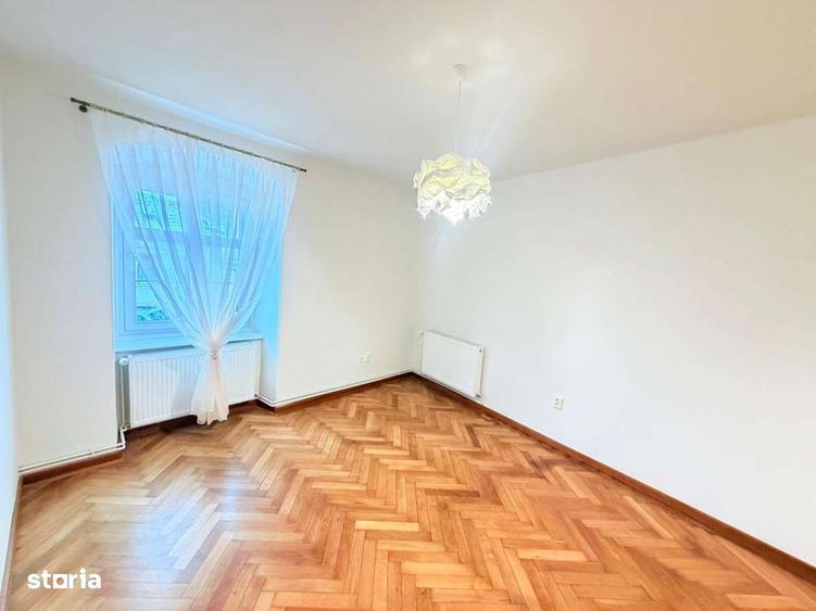 Apartament 4 camere de inchiriat, Central-Brasov - 13