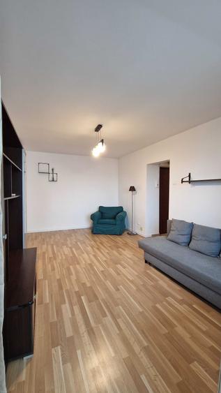 Apartament cu 2 camere semidecomandat în Iancului